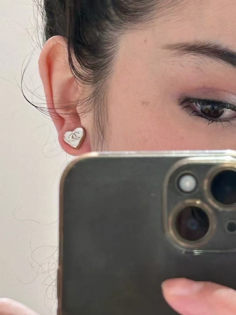 Chanel Earrings Refined 221721