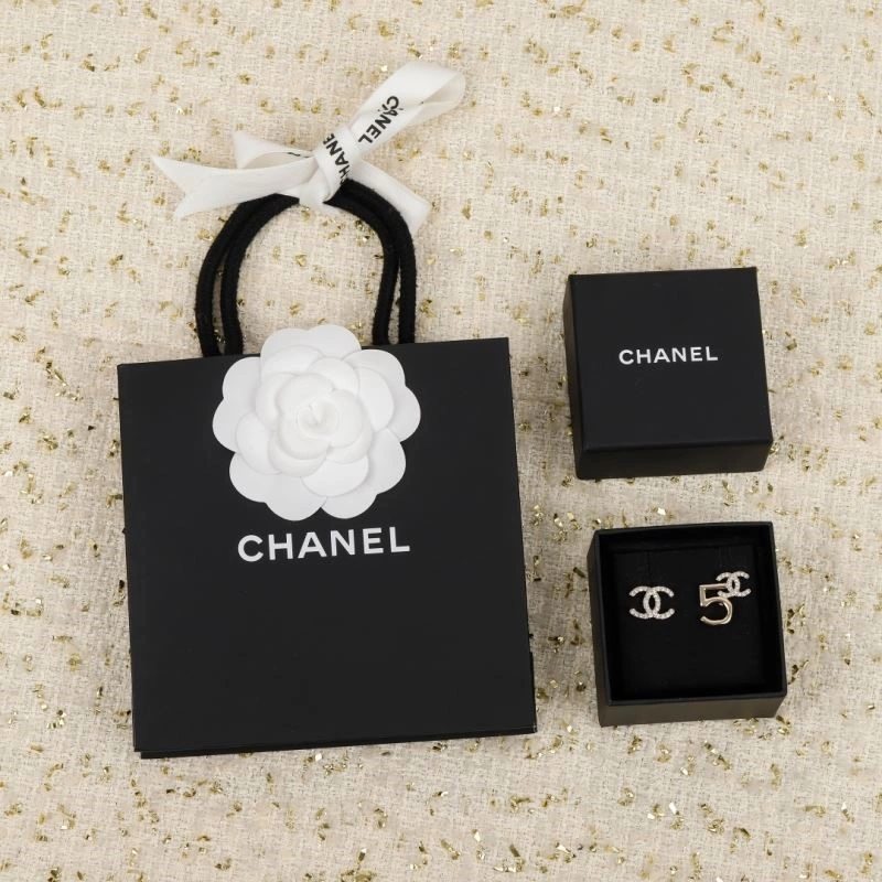 Chanel Earrings SmoothTexture 221726