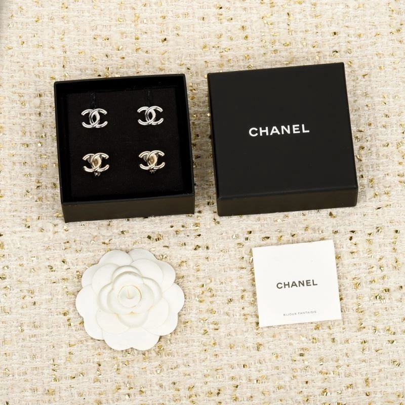 Chanel Earrings Bright 221722