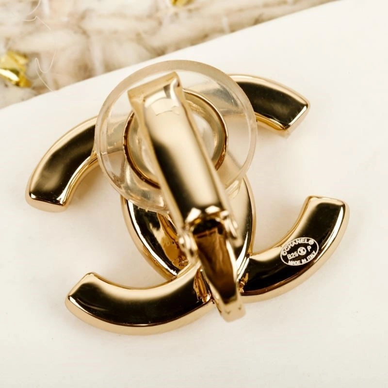Chanel Earrings Bright 221722
