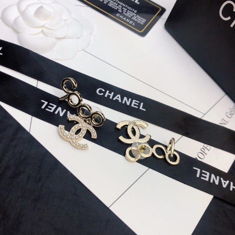 Chanel Earrings Affordable 221702