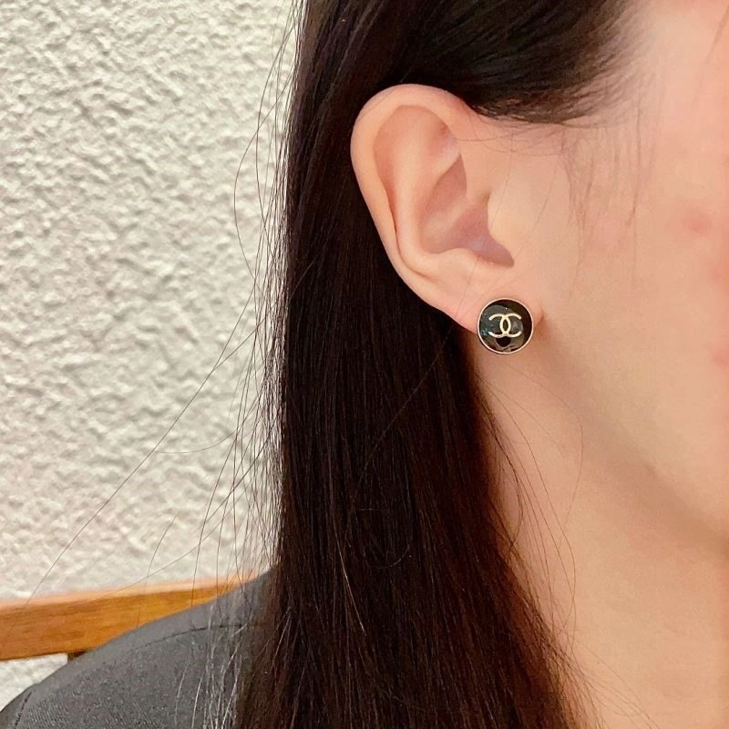 Chanel Earrings Supportive 221695