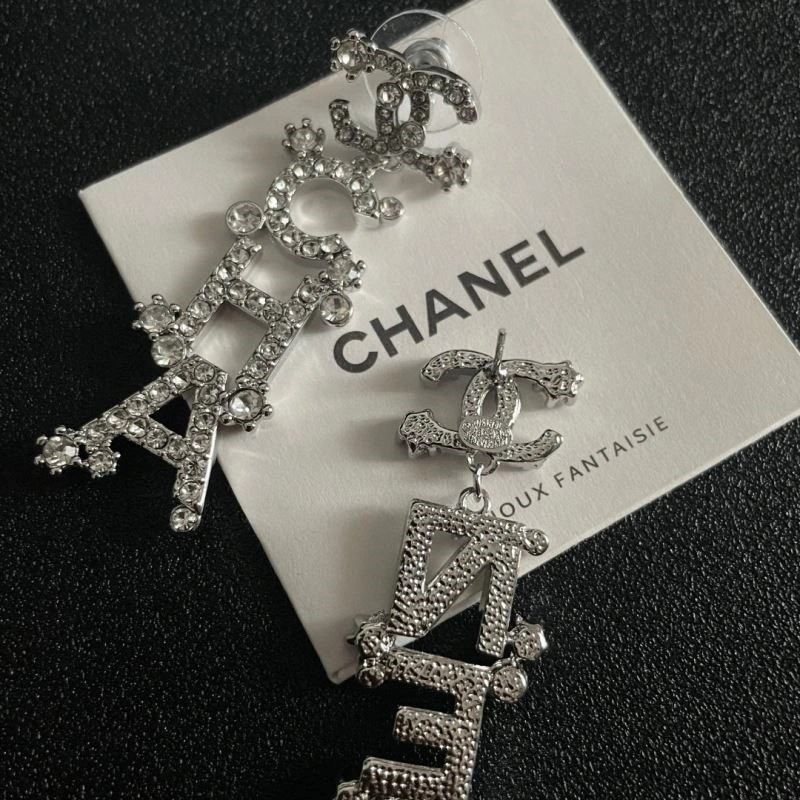 Cozy Chanel Earrings 221701