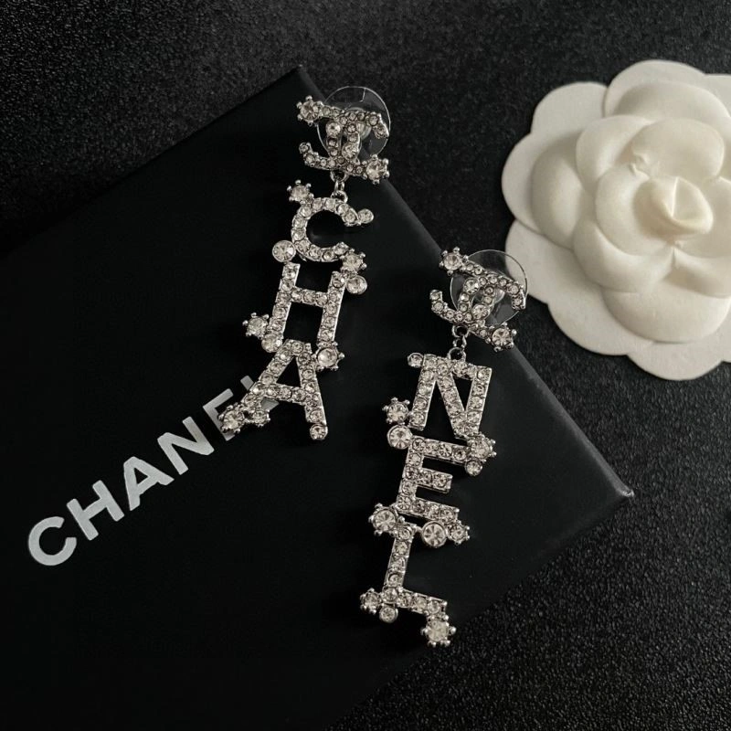Cozy Chanel Earrings 221701