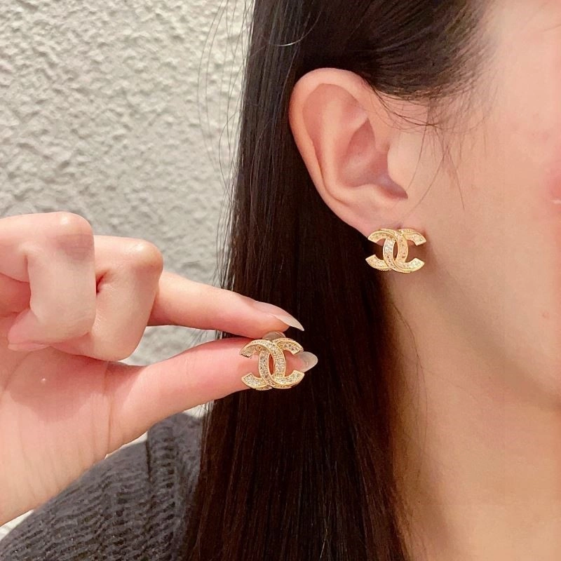 Chanel Earrings Affordable 221687