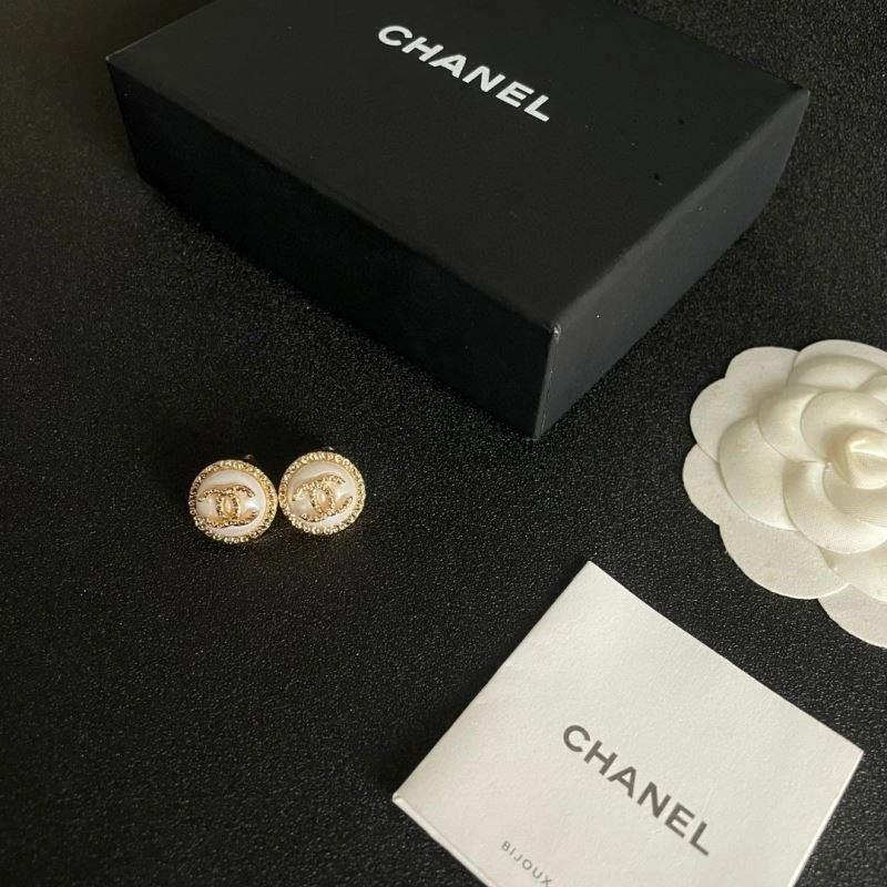 Chanel Earrings Stylish 221703