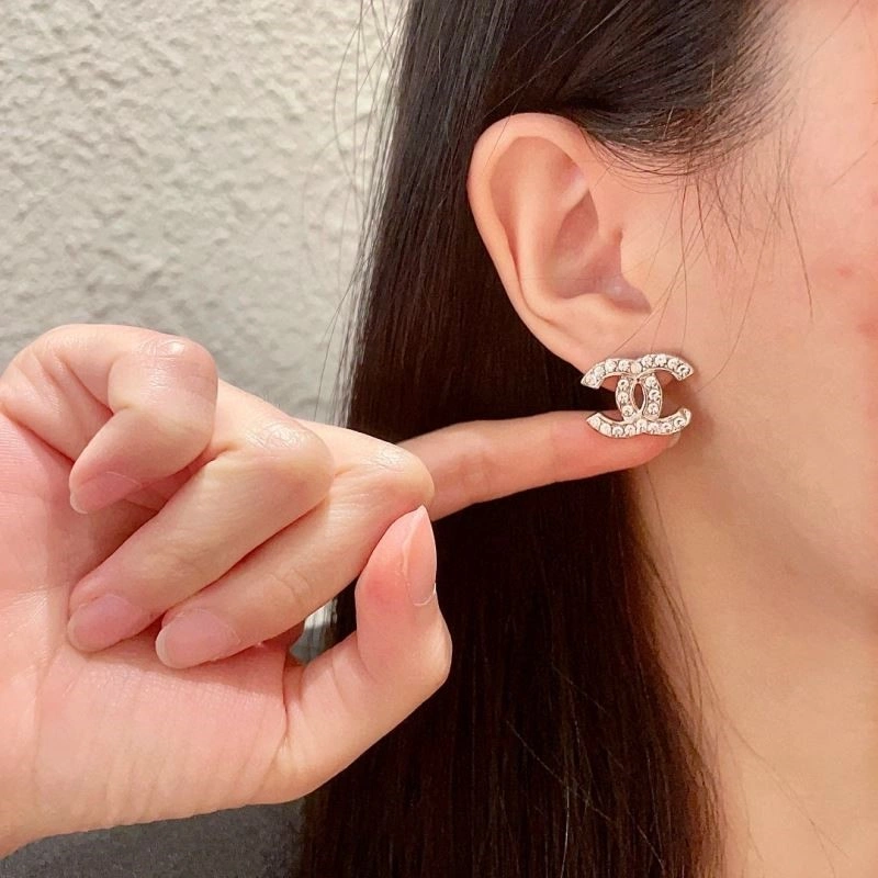 Chanel Earrings EyeCatching 221684