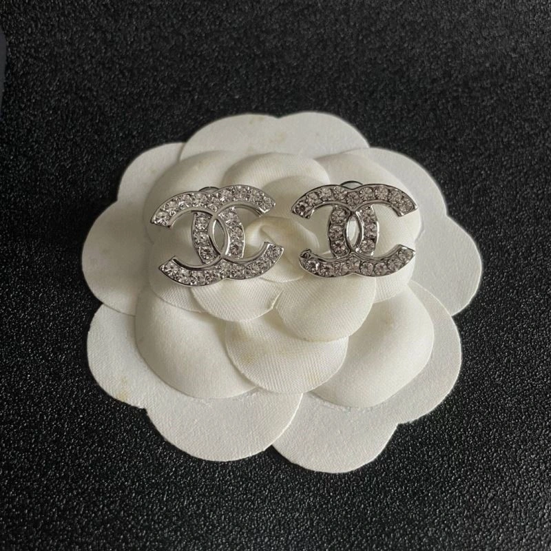 Chanel Earrings EyeCatching 221684