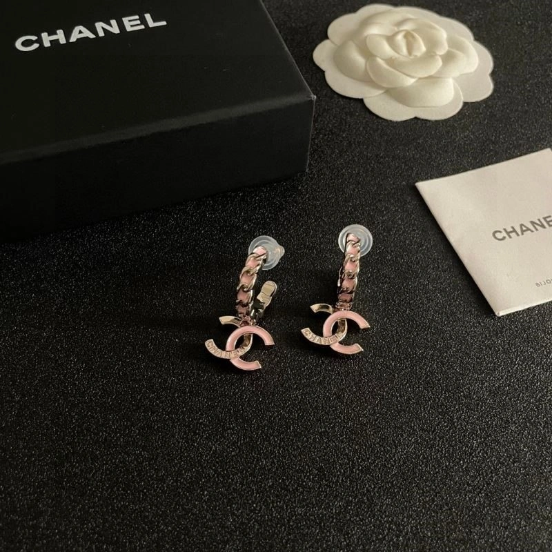 Fashionable Chanel Earrings 221672