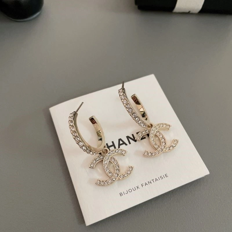 Refined Chanel Earrings 221676