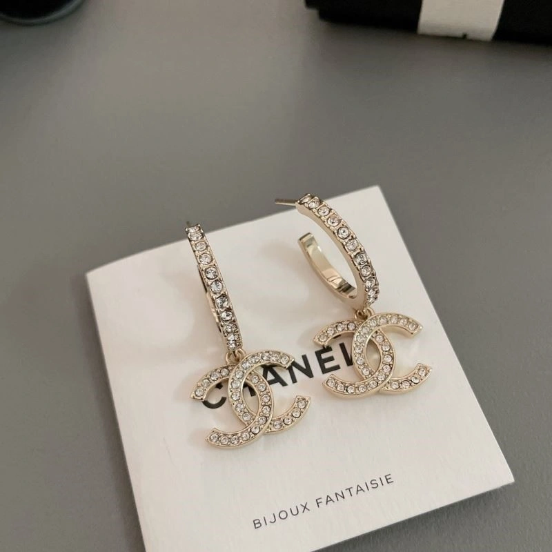 Refined Chanel Earrings 221676