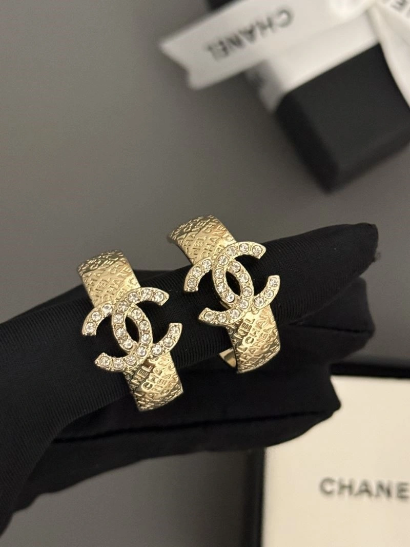 Refined Chanel Earrings 221698