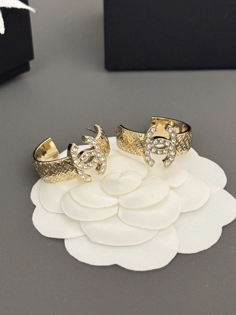 Refined Chanel Earrings 221698