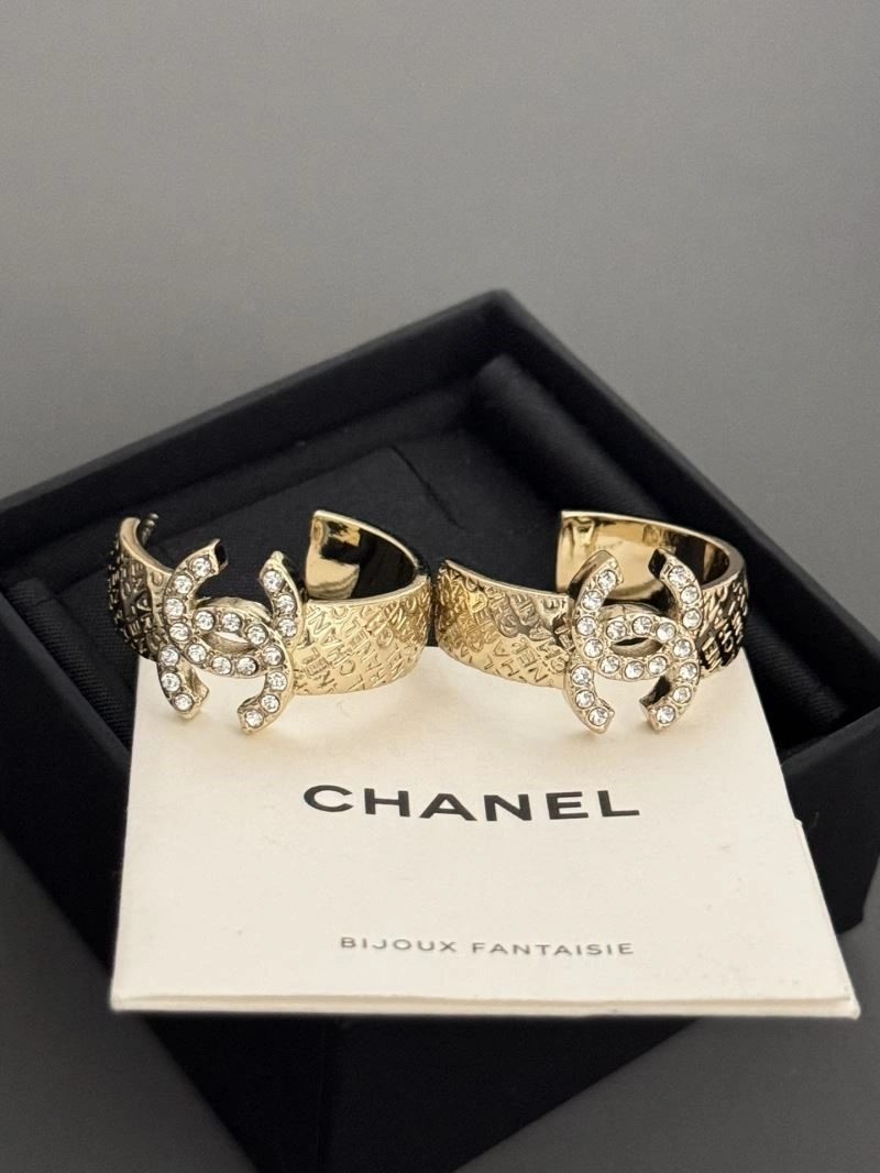 Refined Chanel Earrings 221698