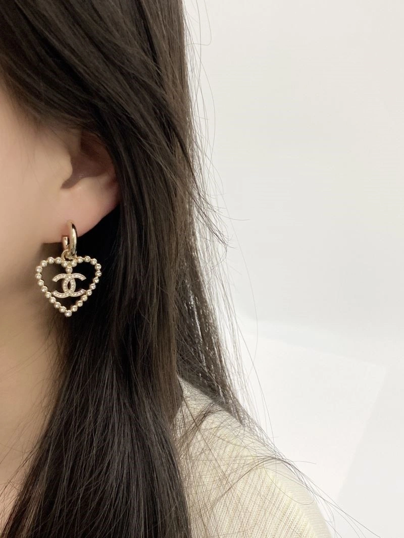 Chanel Earrings Effortless 221669