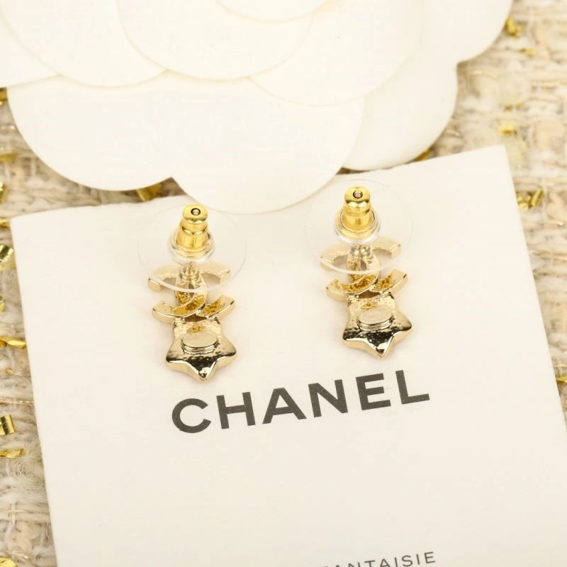 Effortless Chanel Earrings 221666