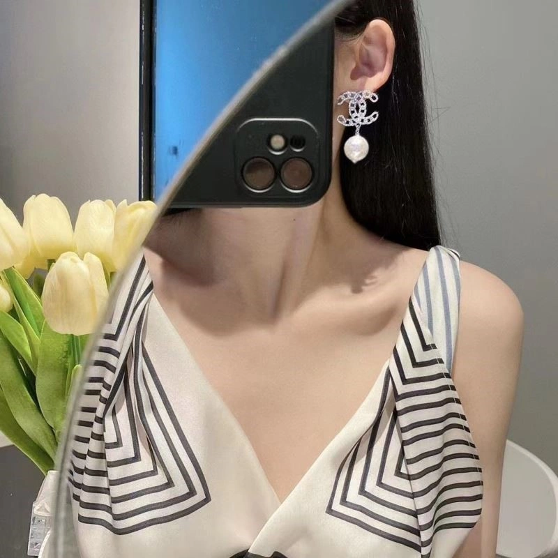 SmoothTexture Chanel Earrings 221649
