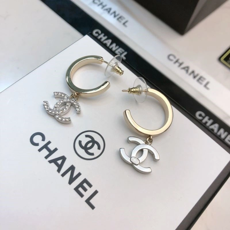 Snug Chanel Earrings 221630