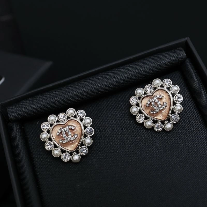 Chanel Earrings Packable 221678