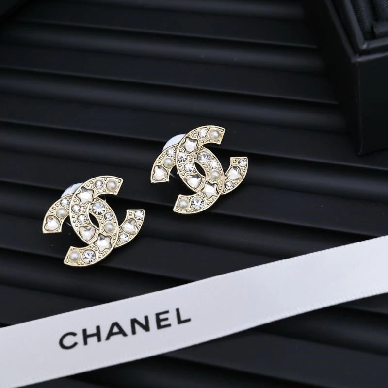 Breathable Chanel Earrings 221650