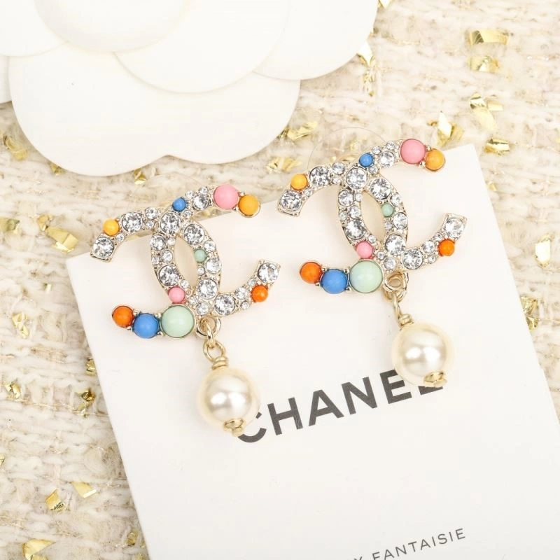 Lightweight Chanel Earrings 221663