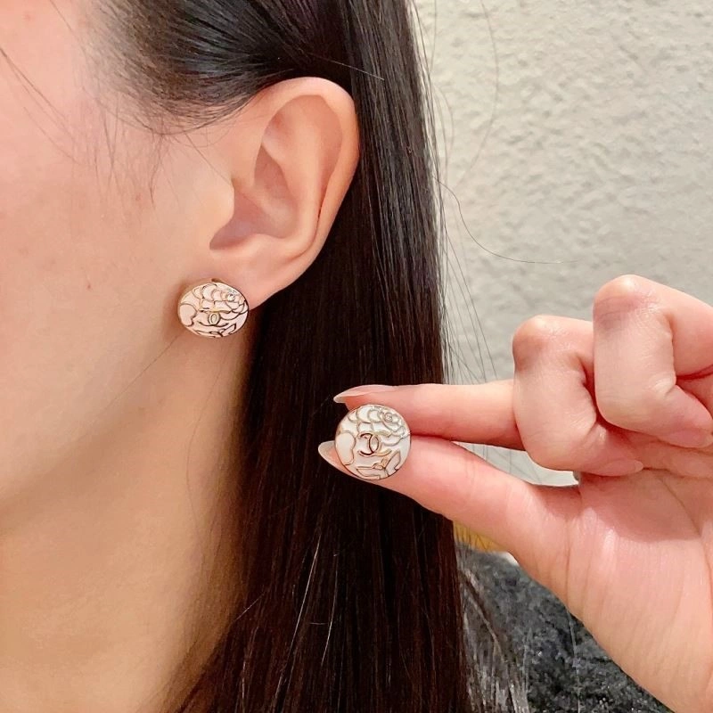 Chanel Earrings Lightweight 221694