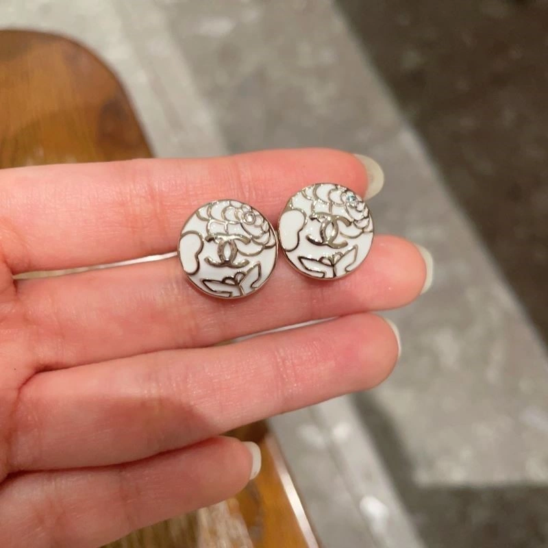 Chanel Earrings Lightweight 221694