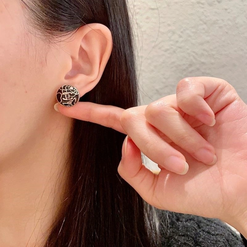 Chanel Earrings Durable 221618