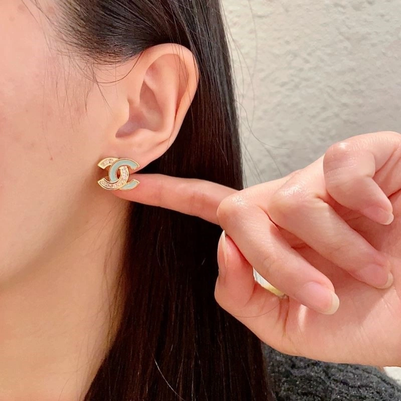 Chanel Earrings EyeCatching 221612