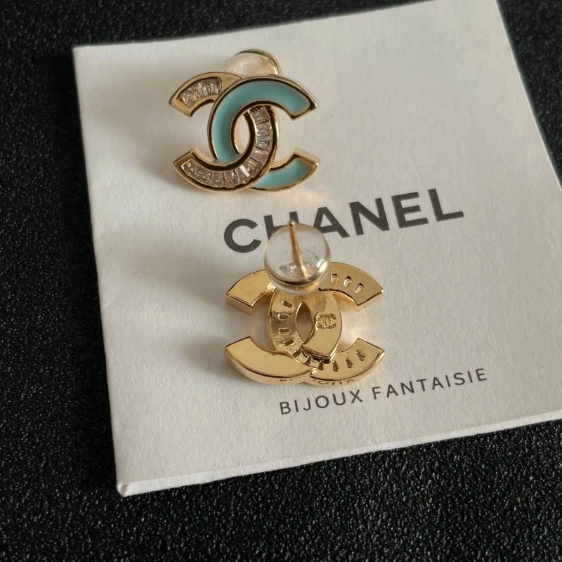 Chanel Earrings EyeCatching 221612