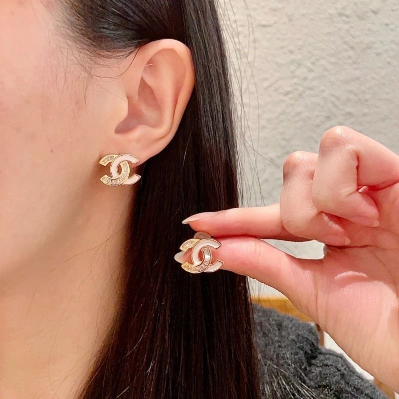 Neat Chanel Earrings 221616