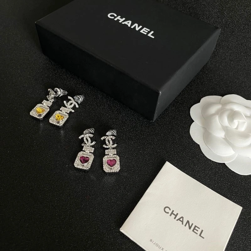 Chanel Earrings TechFriendly 221605