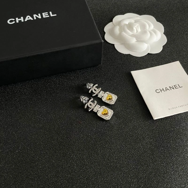 Chanel Earrings TechFriendly 221605