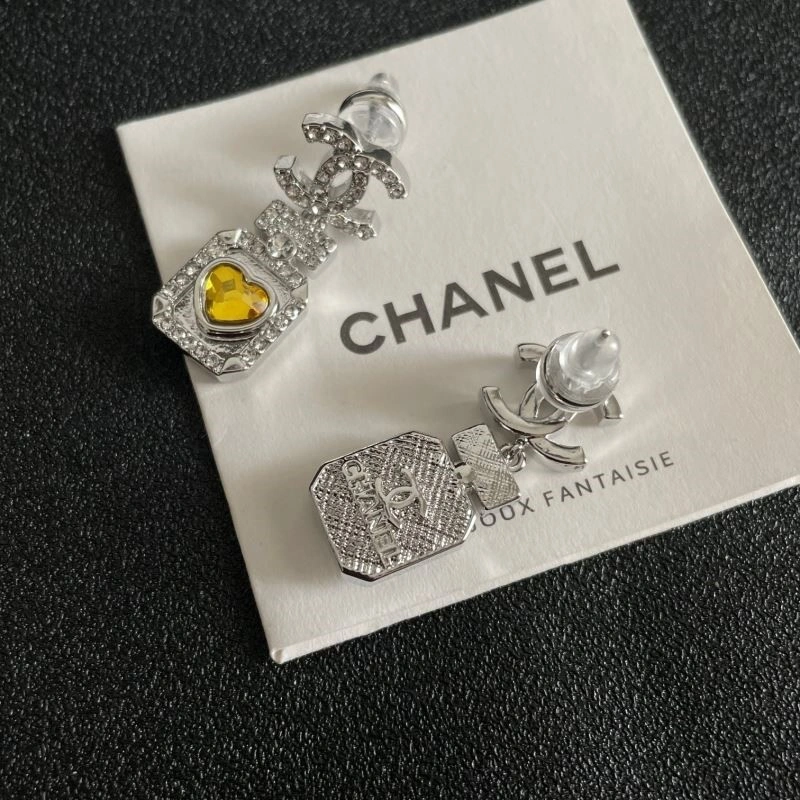 Chanel Earrings TechFriendly 221605