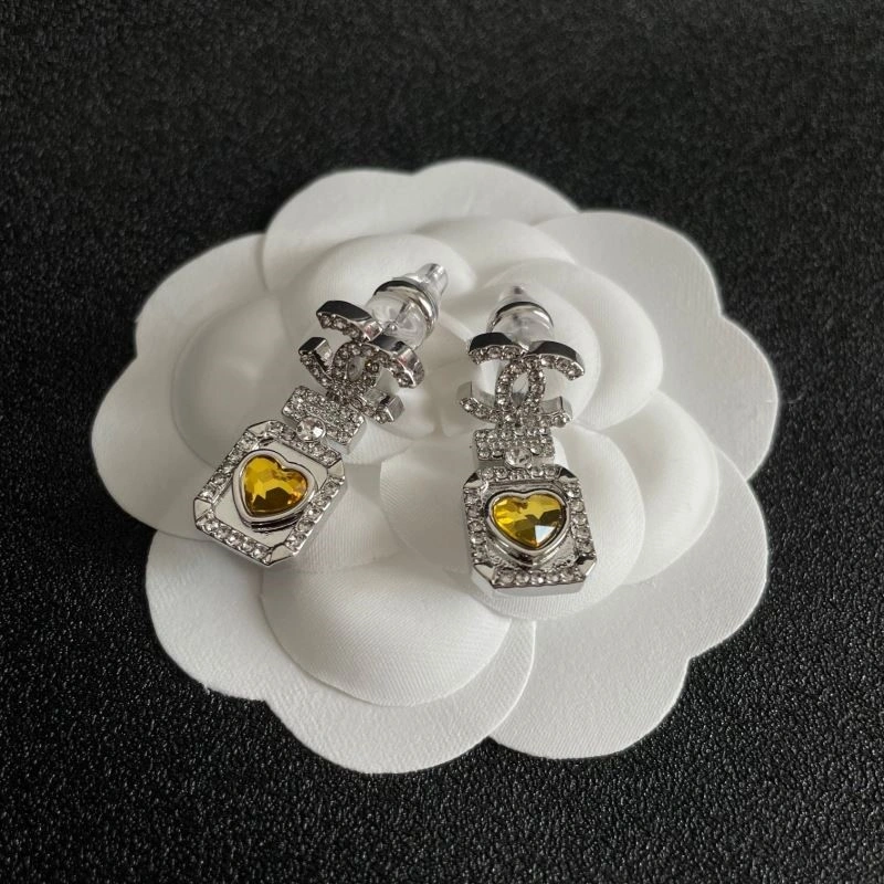 Chanel Earrings TechFriendly 221605