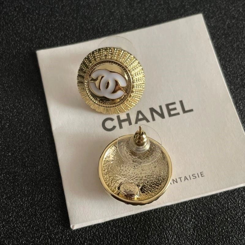 Chanel Earrings Packable 221581