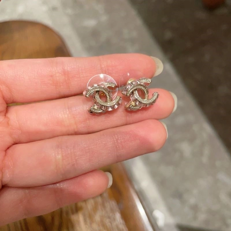 Practical Chanel Earrings 221584