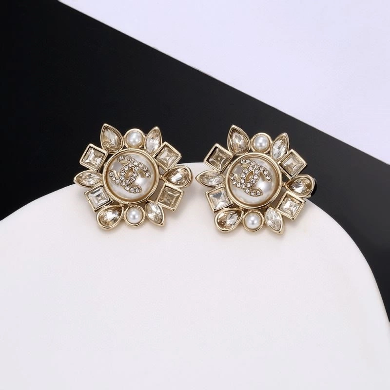Chanel Earrings Trendsetting 221577