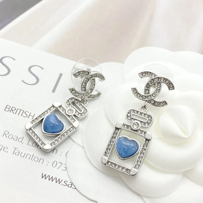 Chanel Earrings SmoothTexture 221586