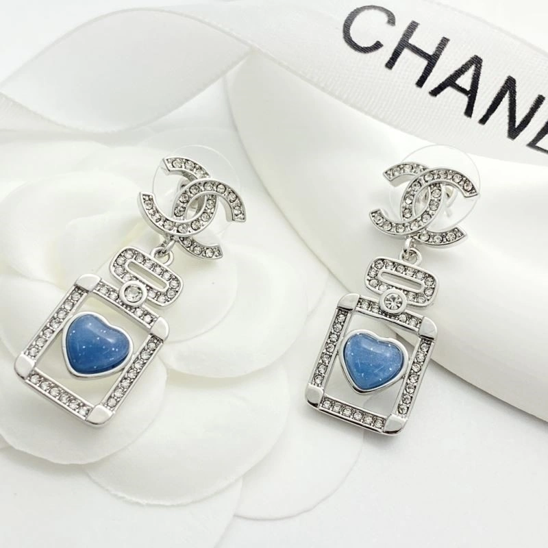 Chanel Earrings SmoothTexture 221586