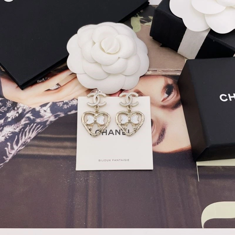 Chanel Earrings Compact 221641