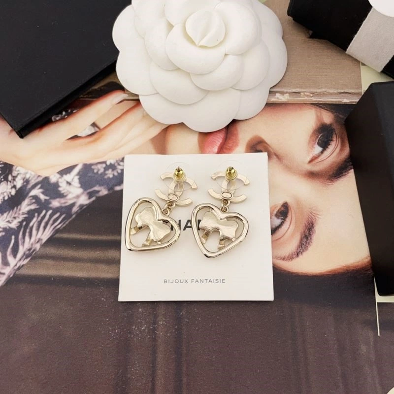 Chanel Earrings Compact 221641
