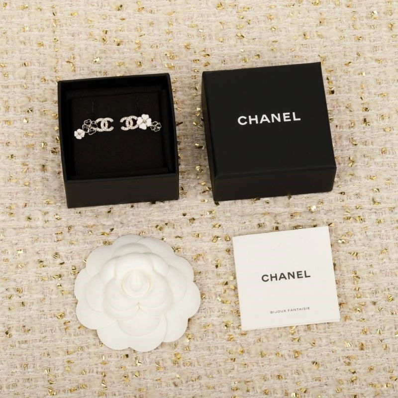 Chanel Earrings UrbanChic 221563