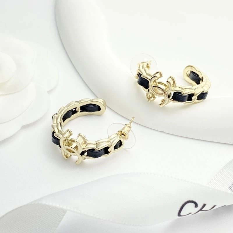Chanel Earrings Flexible 221572