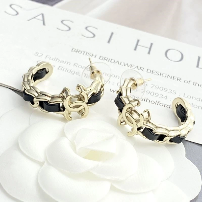 Chanel Earrings Flexible 221572