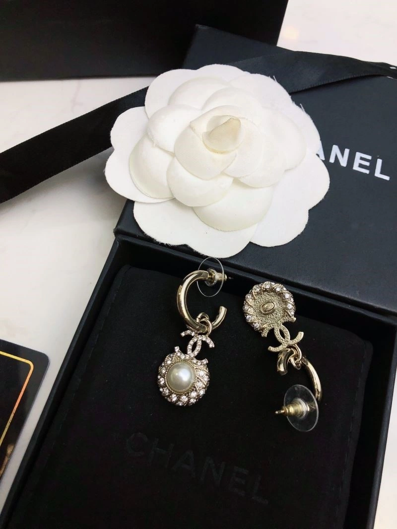 Chanel Earrings Stretchable 221566