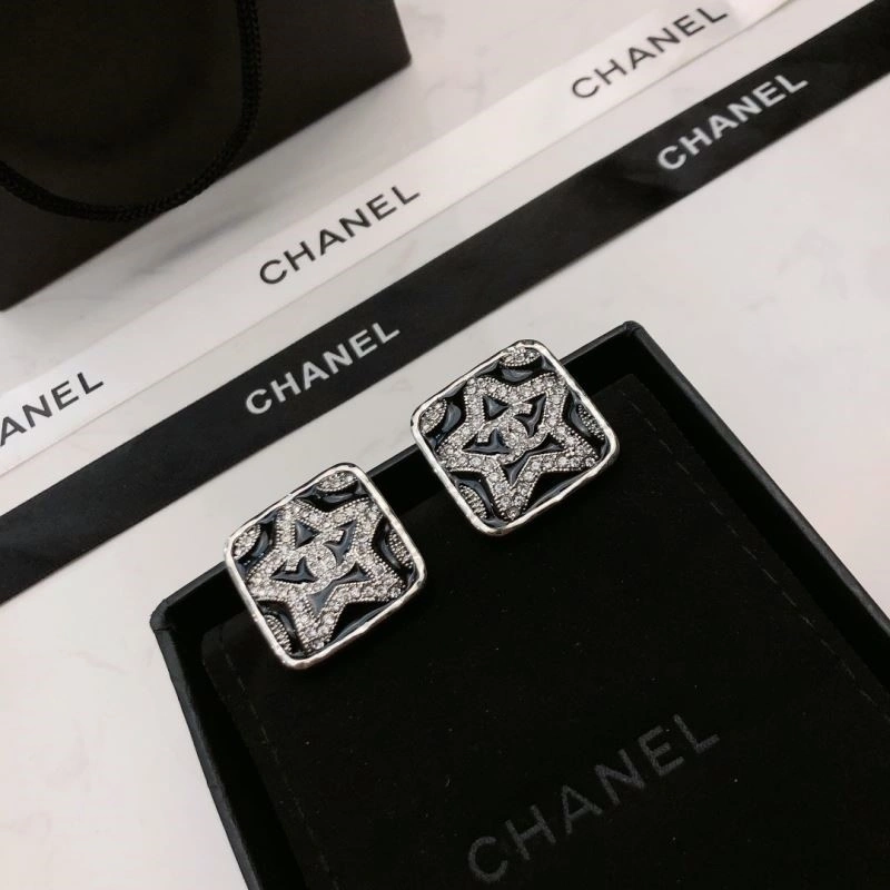 Chanel Earrings Trendy 221592