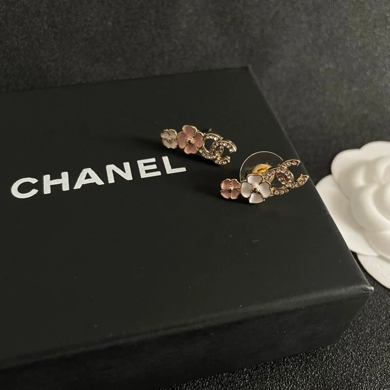 UrbanStyle Chanel Earrings 221622