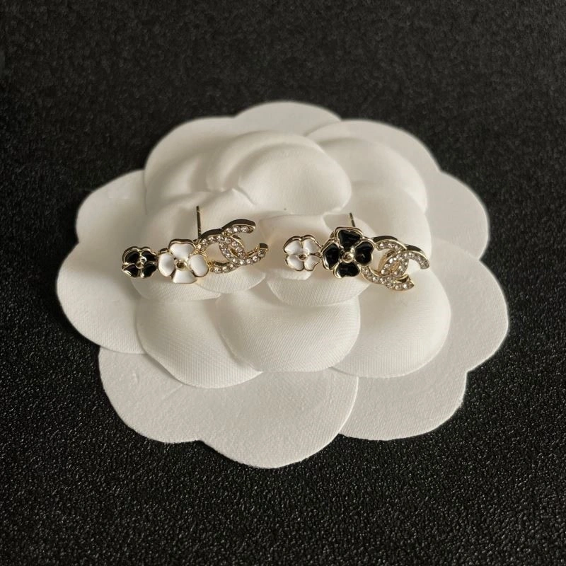 Stylish Chanel Earrings 221564