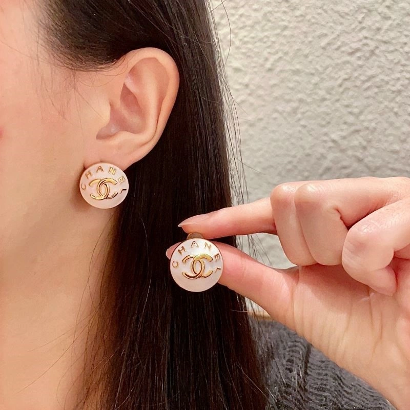 Affordable Chanel Earrings 221556